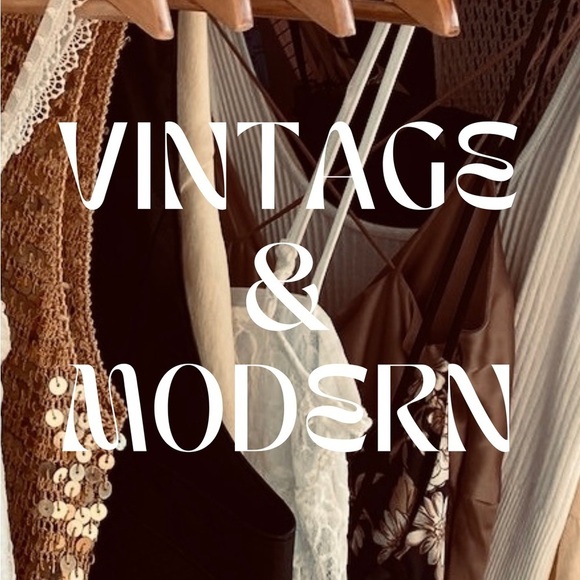 MYSTERY BOX 📦✨ - Picture 3 of 4